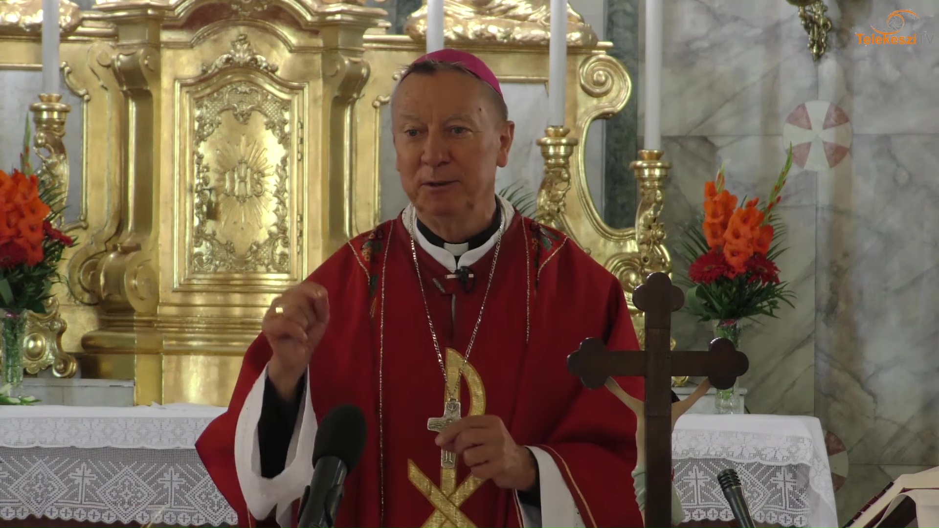 Püspöki szentmisével indult a 2018-as tanév