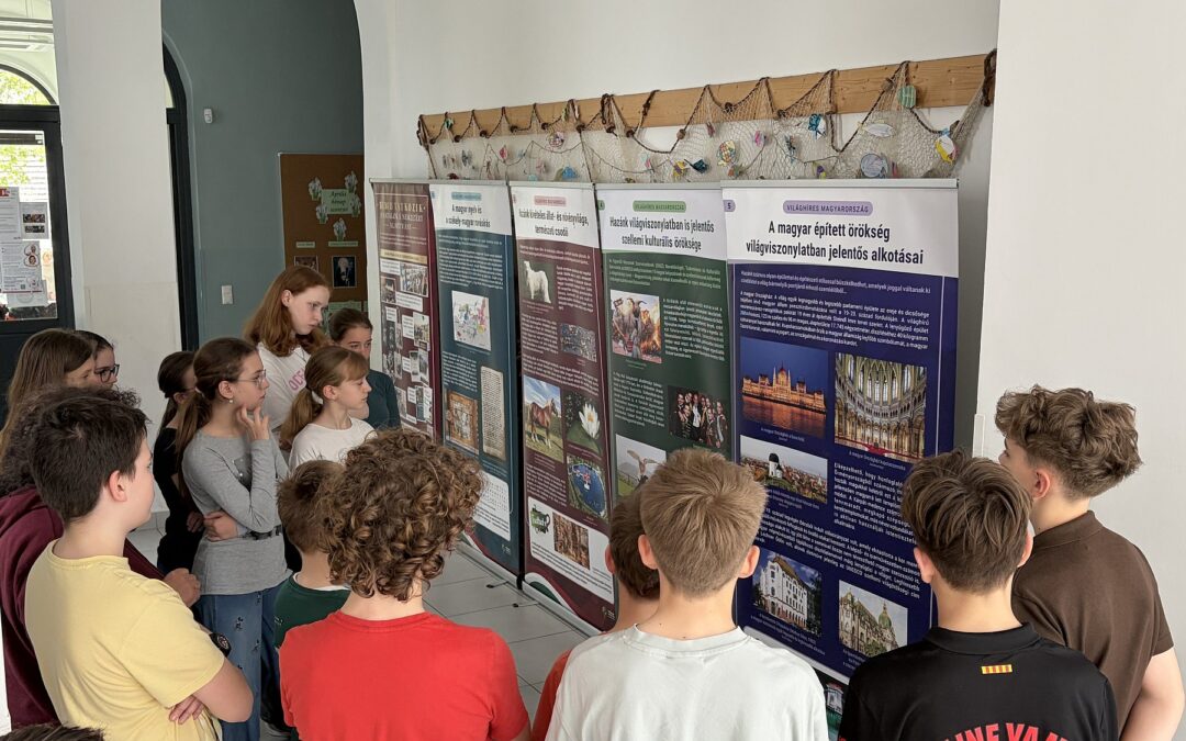 Világhíres Magyarország vándorkiállítás