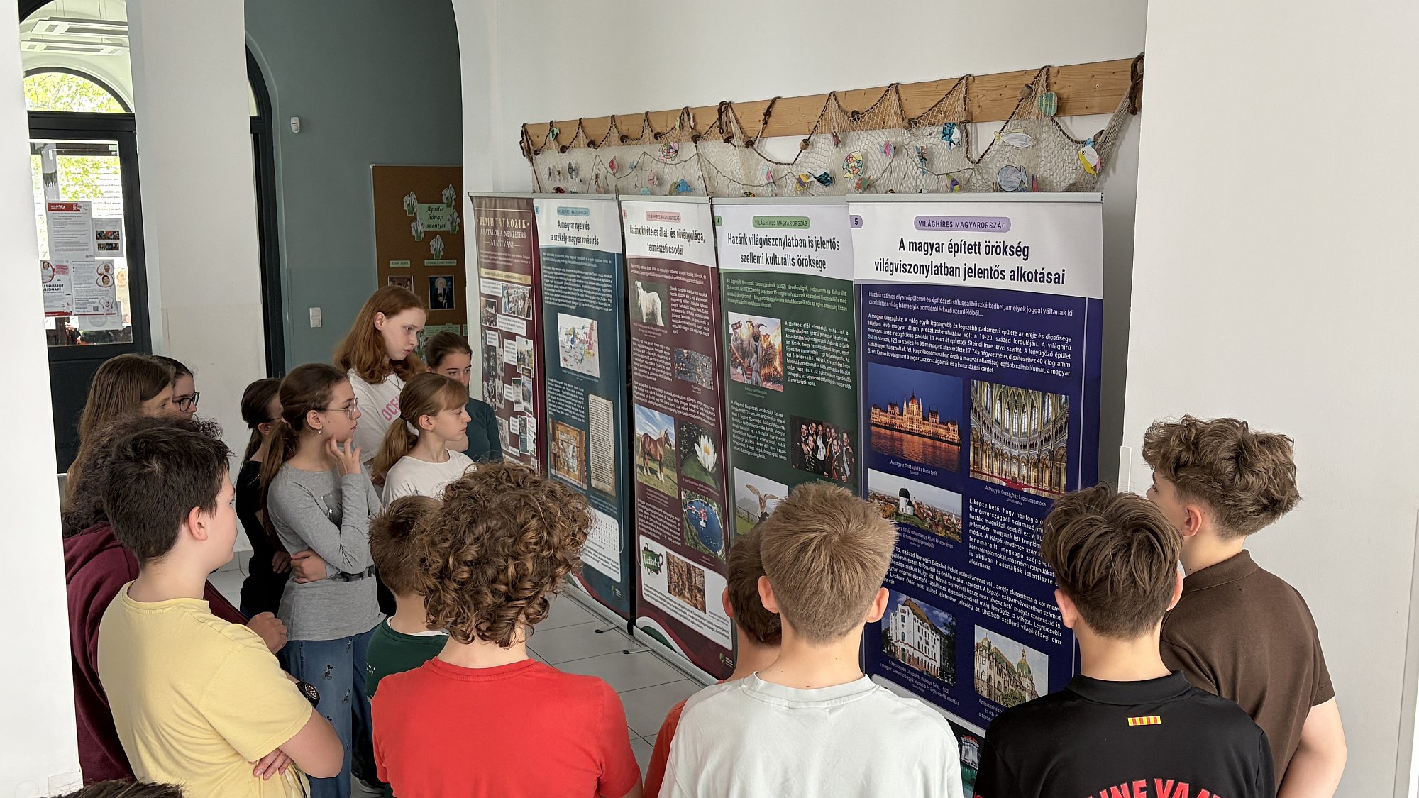 Világhíres Magyarország vándorkiállítás iskolánkban